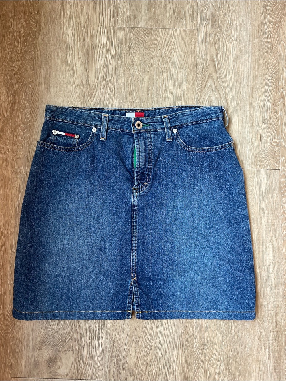 Tommy jeans skirt